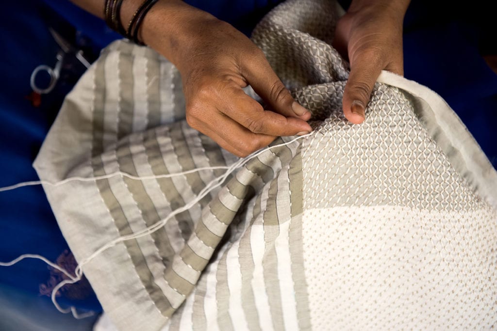 vij5 fibonacci fabrics india 2015 01 image by marloes van doorn 800x1200 1